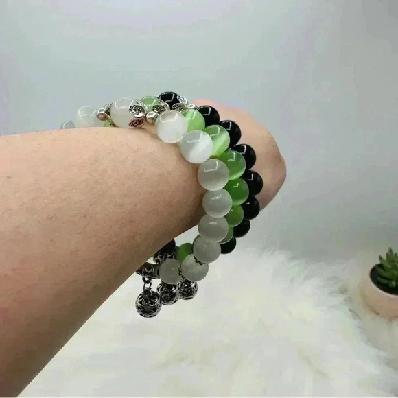 White Moonstone, Green Chrysoberyl & Onyx Black Natural Stone Bundle 3 Bracelets - Picture 5 of 8
